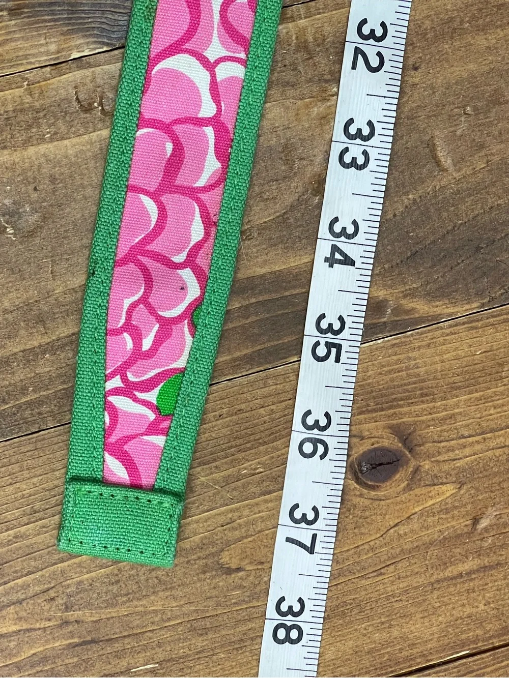 Lilly Pulitzer size small green and pink floral design canvas belt new